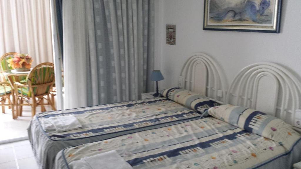 Apartamentos Cervantes 베니돔 외부 사진