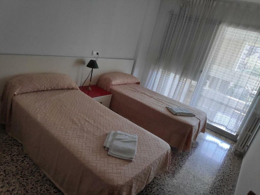 Apartamentos Cervantes 베니돔 외부 사진